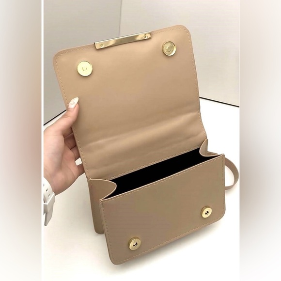 New!Brown VEGAN LEATHER CHEVRON GRID CROSSBODY SHOULDER FLAP BAG - Picture 4 of 6